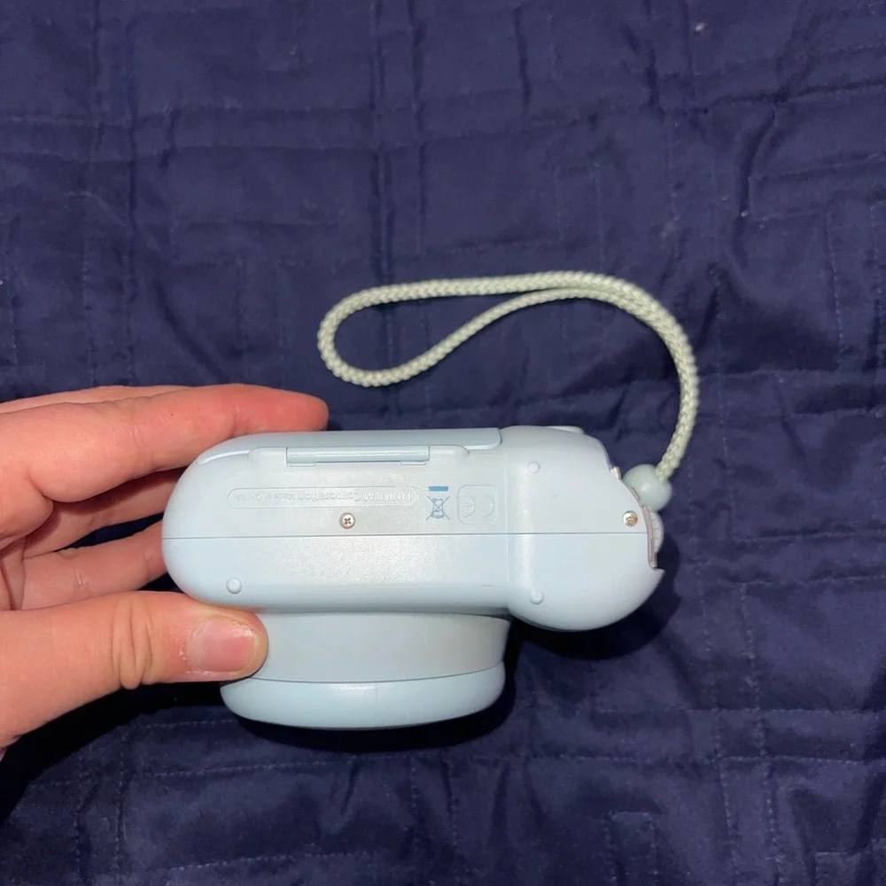 Fujiflim instax mini 12 camera